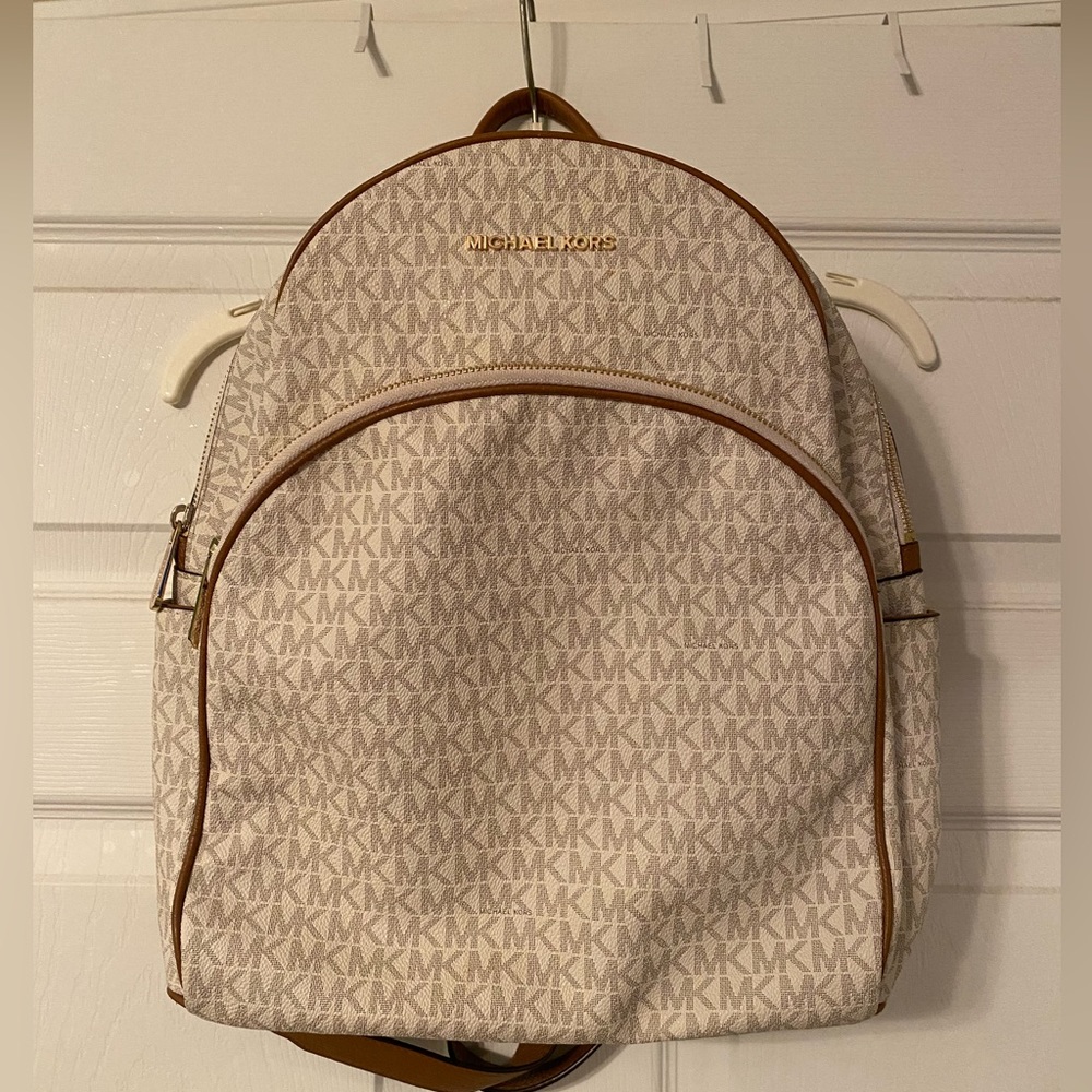 Michael Kors Large backpack purse White/cream and Tan with Gold zippers